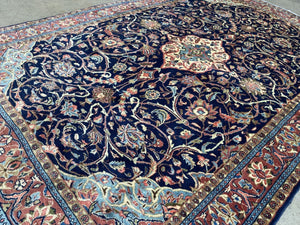 Fine Hand-Knotted Persian Qazvin Carpet