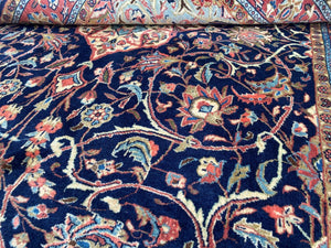 Fine Hand-Knotted Persian Qazvin Carpet