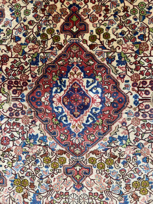 Fine Hand-Knotted Persian Jozan Rug