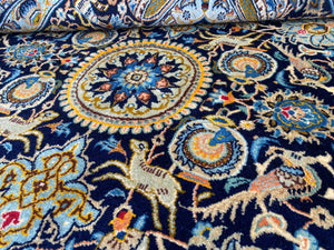 Fine Hand-Knotted Persian Kashan Carpet