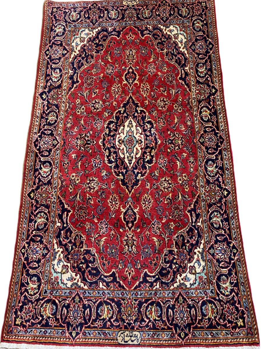 Fine Hand-Knotted Persian Kashan Rug