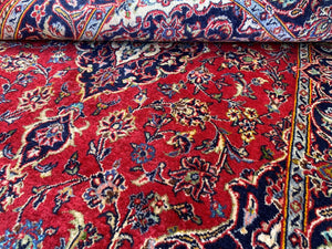 Fine Hand-Knotted Persian Kashan Rug