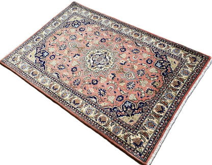 Fine Hand-Knotted Persian Bidjar Rug