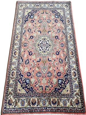 Fine Hand-Knotted Persian Bidjar Rug