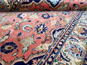 Fine Hand-Knotted Persian Bidjar Rug