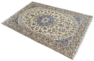 Fine Hand-Knotted Persian Naien Carpet
