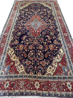 Hand-knotted Persian Jozan Carpet