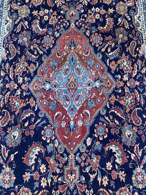 Hand-knotted Persian Jozan Carpet