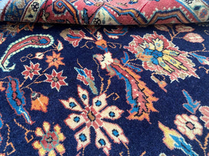 Hand-knotted Persian Jozan Carpet