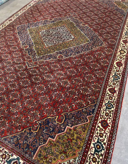 Fine Hand-Knotted Tribal Persian Bidjar Carpet