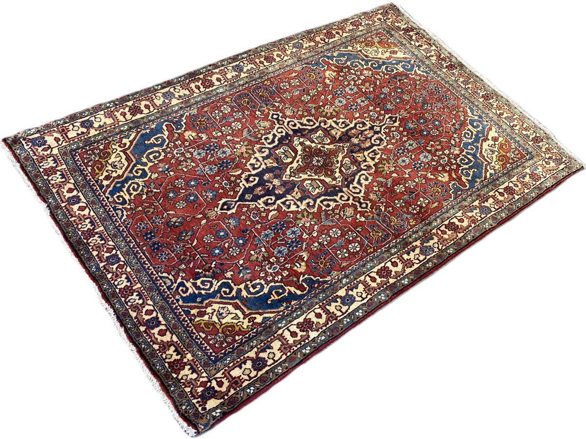 Fine Hand-Knotted Persian Jozan Rug