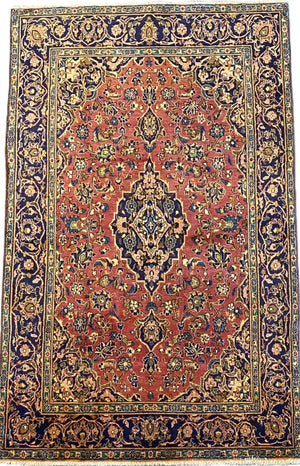 Hand-Knotted Persian Kashan Carpet