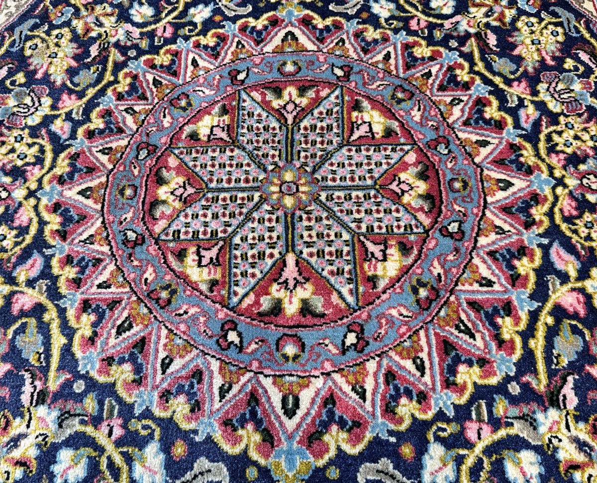 Fine Hand-Knotted Persian Qum Carpet