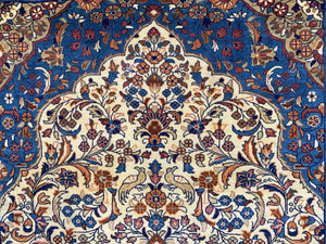 Fine Hand-Knotted Persian Sarouq Ghiasabad Carpet