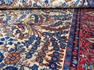 Fine Hand-Knotted Persian Sarouq Ghiasabad Carpet