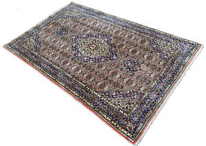 Fine Hand-Knotted Persian Bidjar Rug