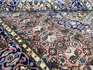 Fine Hand-Knotted Persian Bidjar Rug