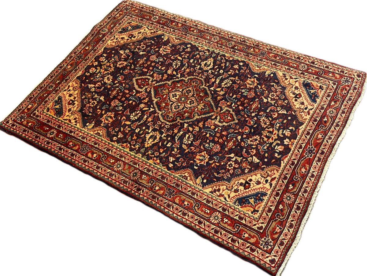Fine Hand-Knotted Persian Jozan Rug
