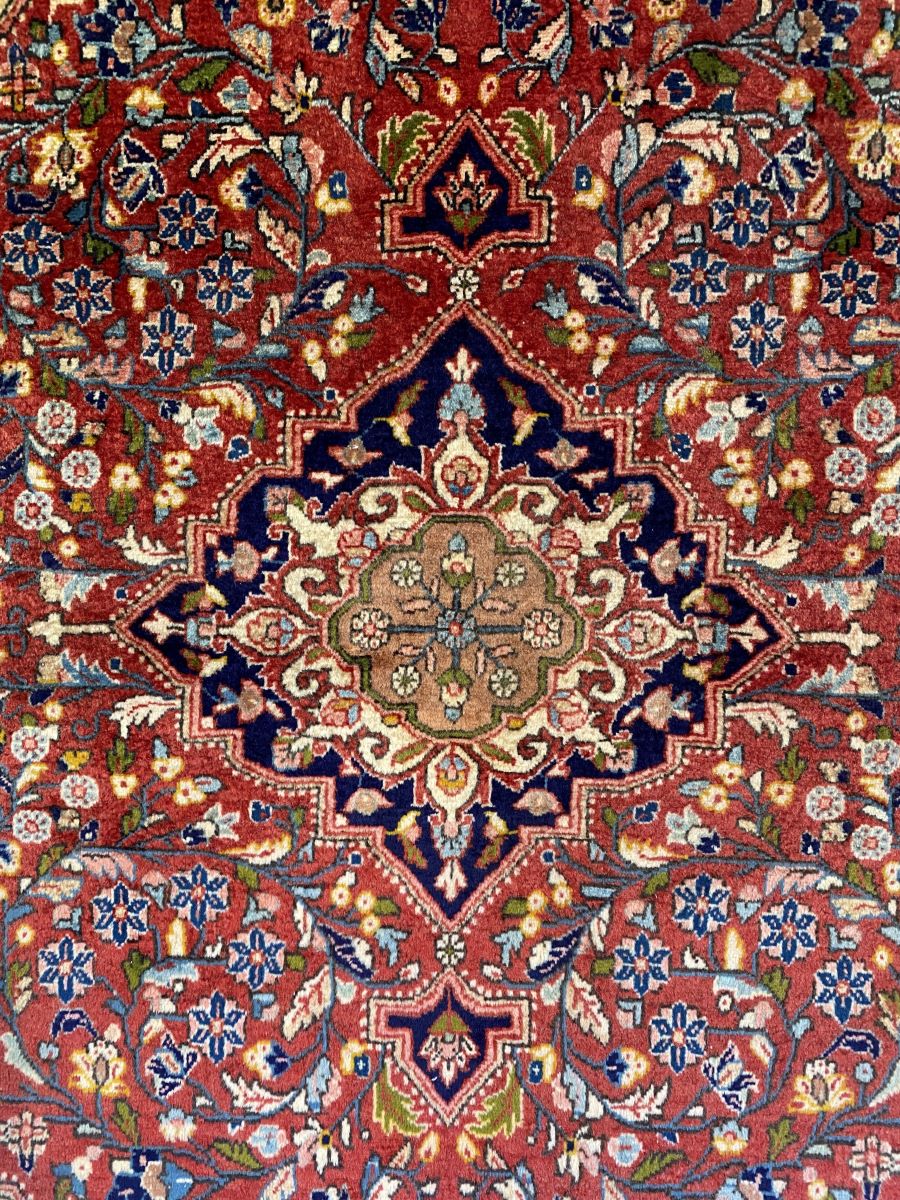 Fine Hand-Knotted Persian Jozan Teyme Rug