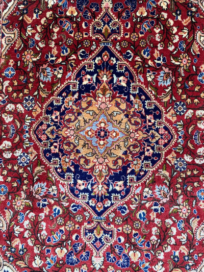 Fine Hand-Knotted Persian Jozan Rug