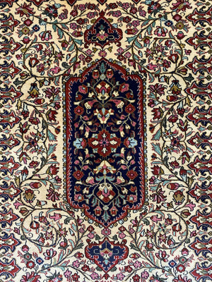 Fine Hand-Knotted Persian Qum Carpet