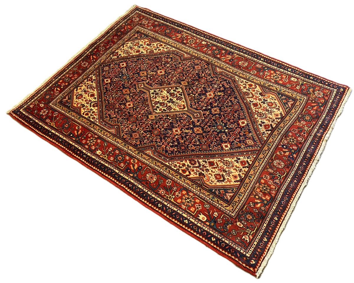 Fine Hand-Knotted Persian Jozan Rug