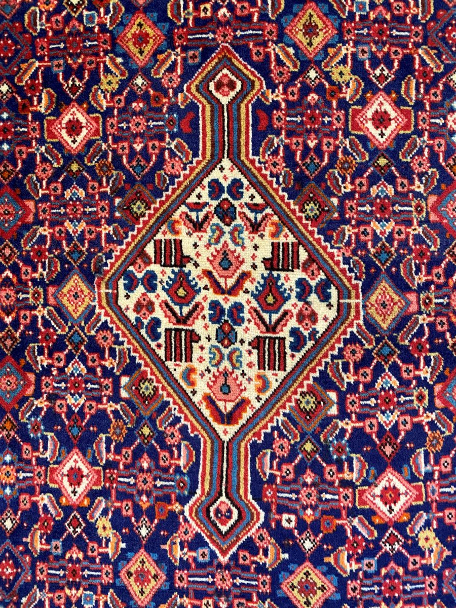 Fine Hand-Knotted Persian Jozan Rug