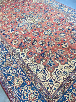 Hand-Knotted Persian Isfahan Najafabad Carpet
