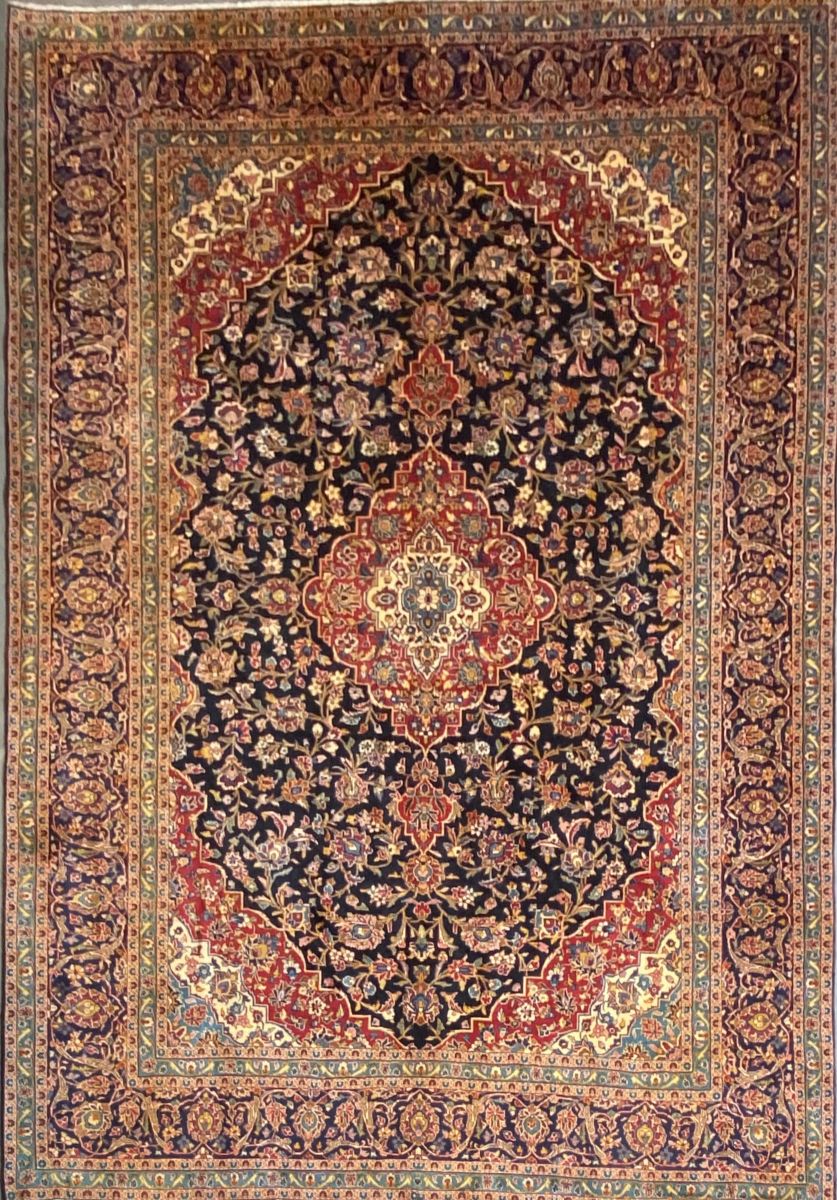 Fine Hand-knotted Royal Persian Kashan Carpet