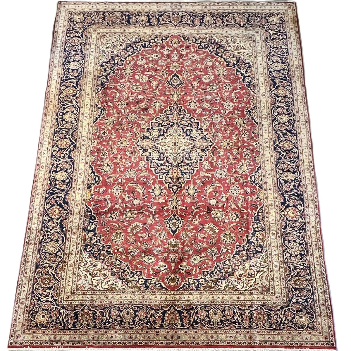 Fine Hand-Knotted Persian Kashan Carpet