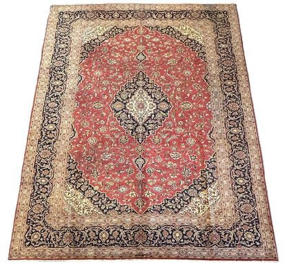 Fine Hand-Knotted Persian Kashan Carpet