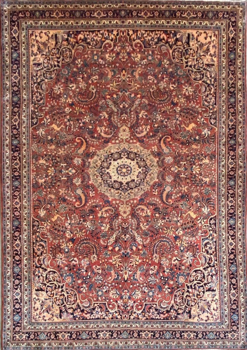 Fine Hand-Knotted Persian Bidjar Carpet
