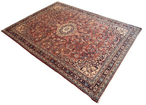 Fine Hand-Knotted Persian Bidjar Carpet
