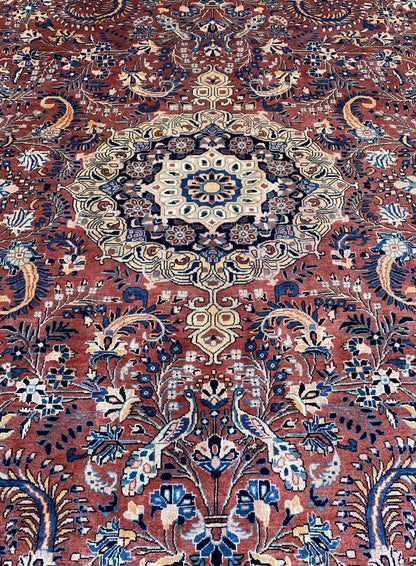 Fine Hand-Knotted Persian Bidjar Carpet