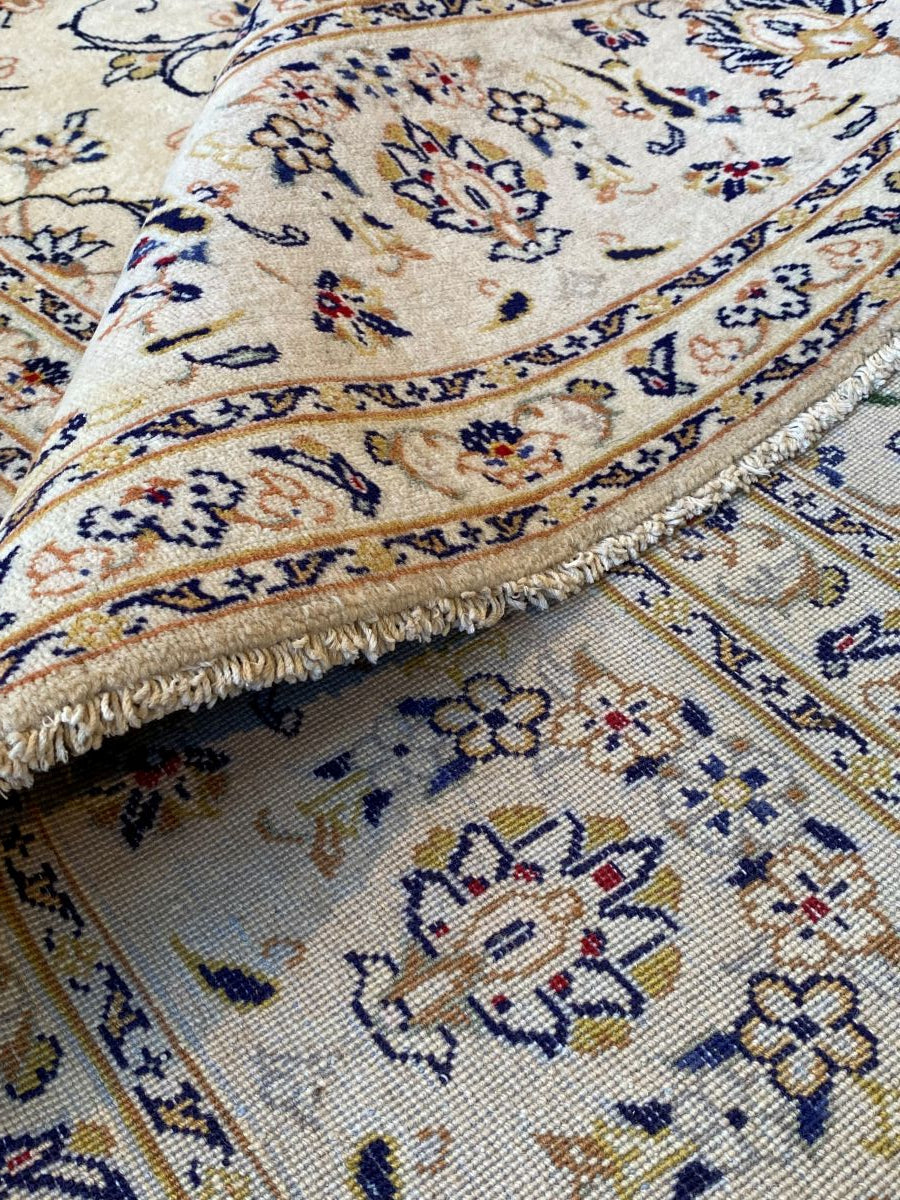Hand-Knotted Persian Kashan Carpet