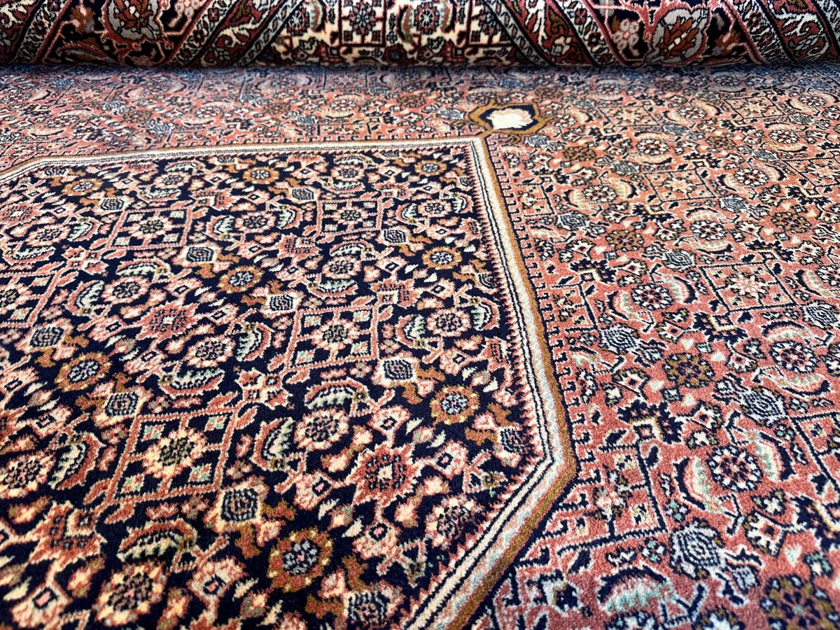 Fine Hand-Knotted Tribal Persian Bidjar Carpet