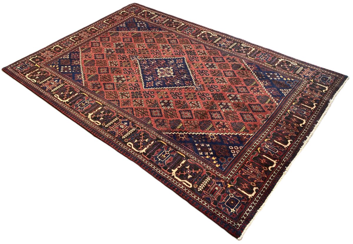 Fine Hand-Knotted Persian Meymeh Carpet