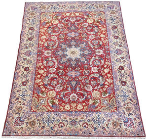 Fine Hand-Knotted Persian Isfahan Carpet