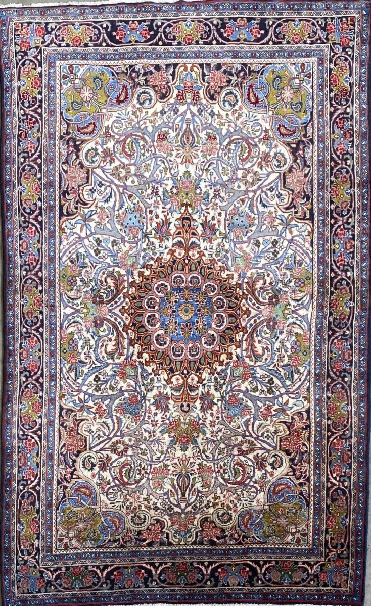 Hand-Knotted Persian Bidjar Carpet