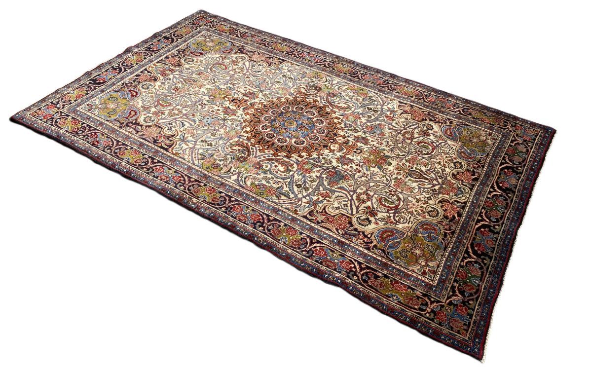 Hand-Knotted Persian Bidjar Carpet