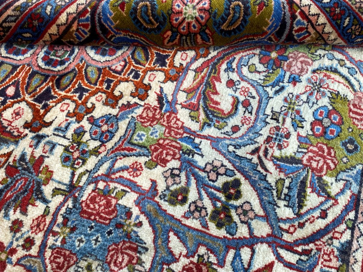 Hand-Knotted Persian Bidjar Carpet