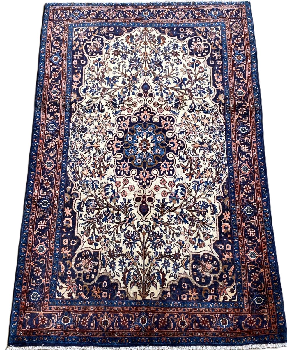 Hand-Knotted Persian Bidjar Carpet