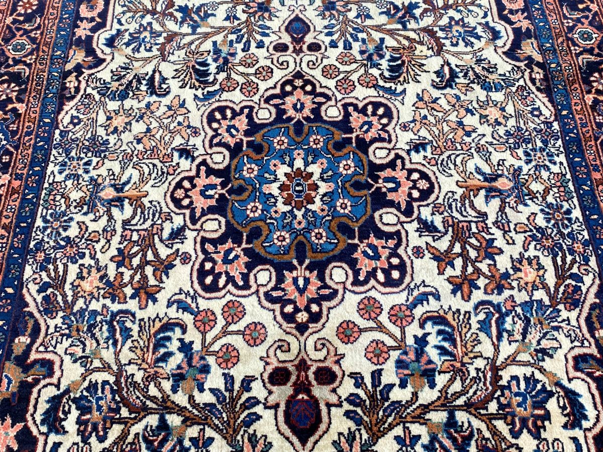 Hand-Knotted Persian Bidjar Carpet