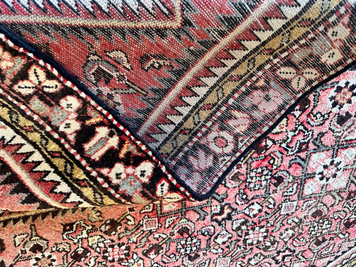 Hand-Knotted Tribal Persian Hossainabad Rug
