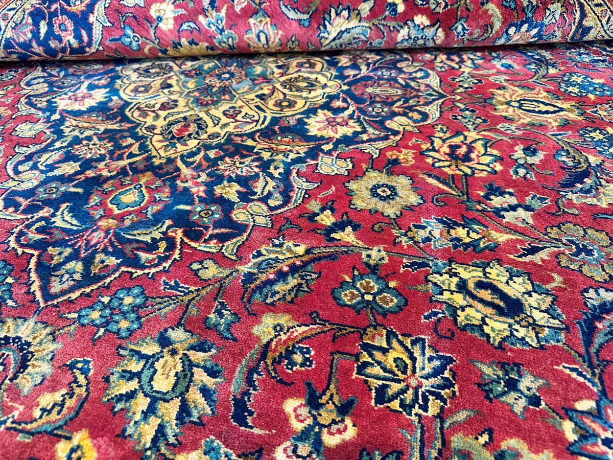 Circa 1960s Hand-Knotted Persian Kashan Carpet