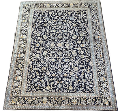 Fine Hand-knotted Royal Persian Kashan Carpet