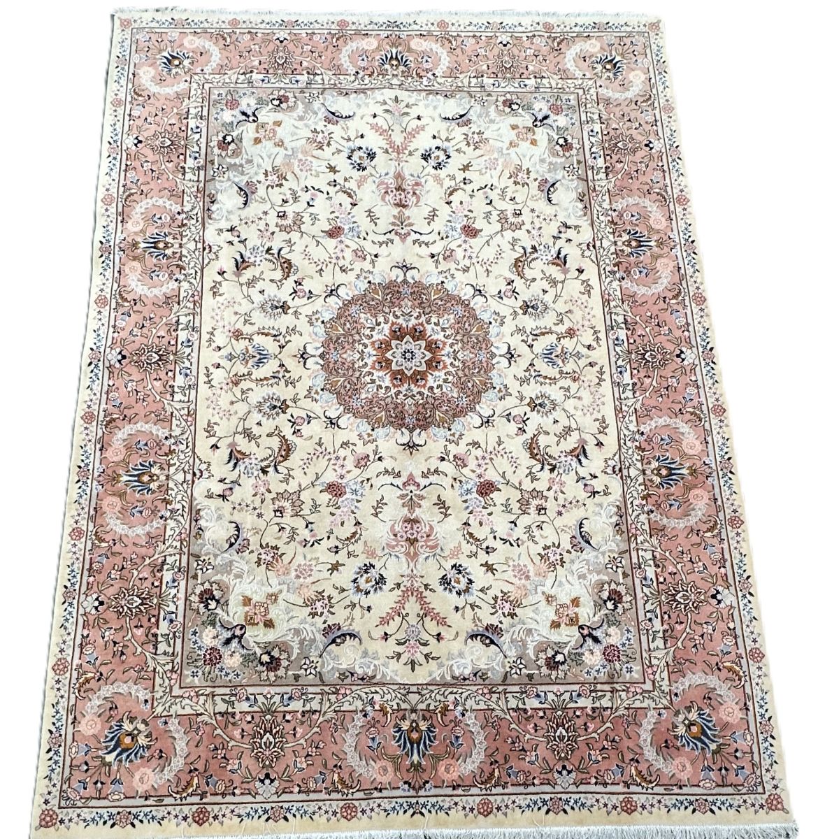 Fine Hand-Knotted Persian Tabriz Carpet