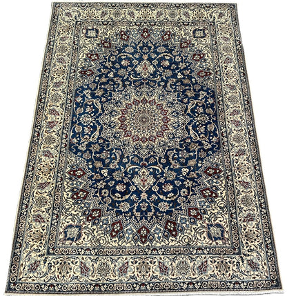 Fine Hand-Knotted Persian Naien Carpet