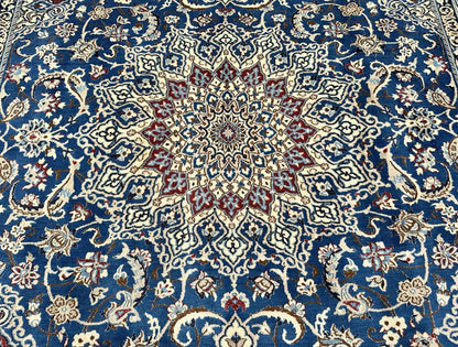 Fine Hand-Knotted Persian Naien Carpet