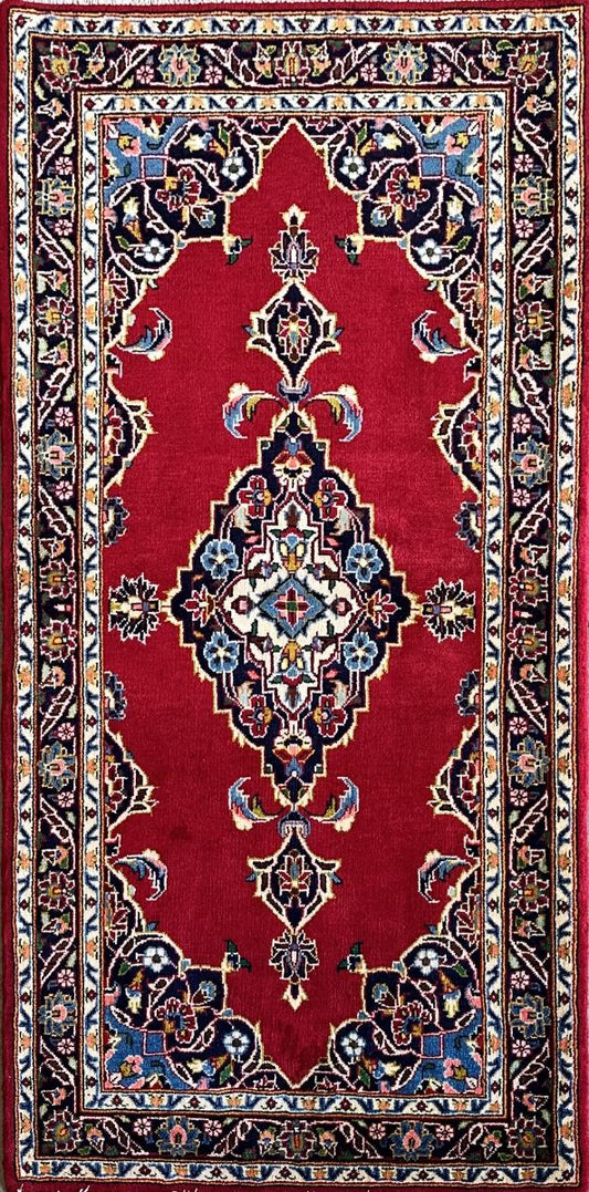 Hand-knotted Persian Kashan Carpet